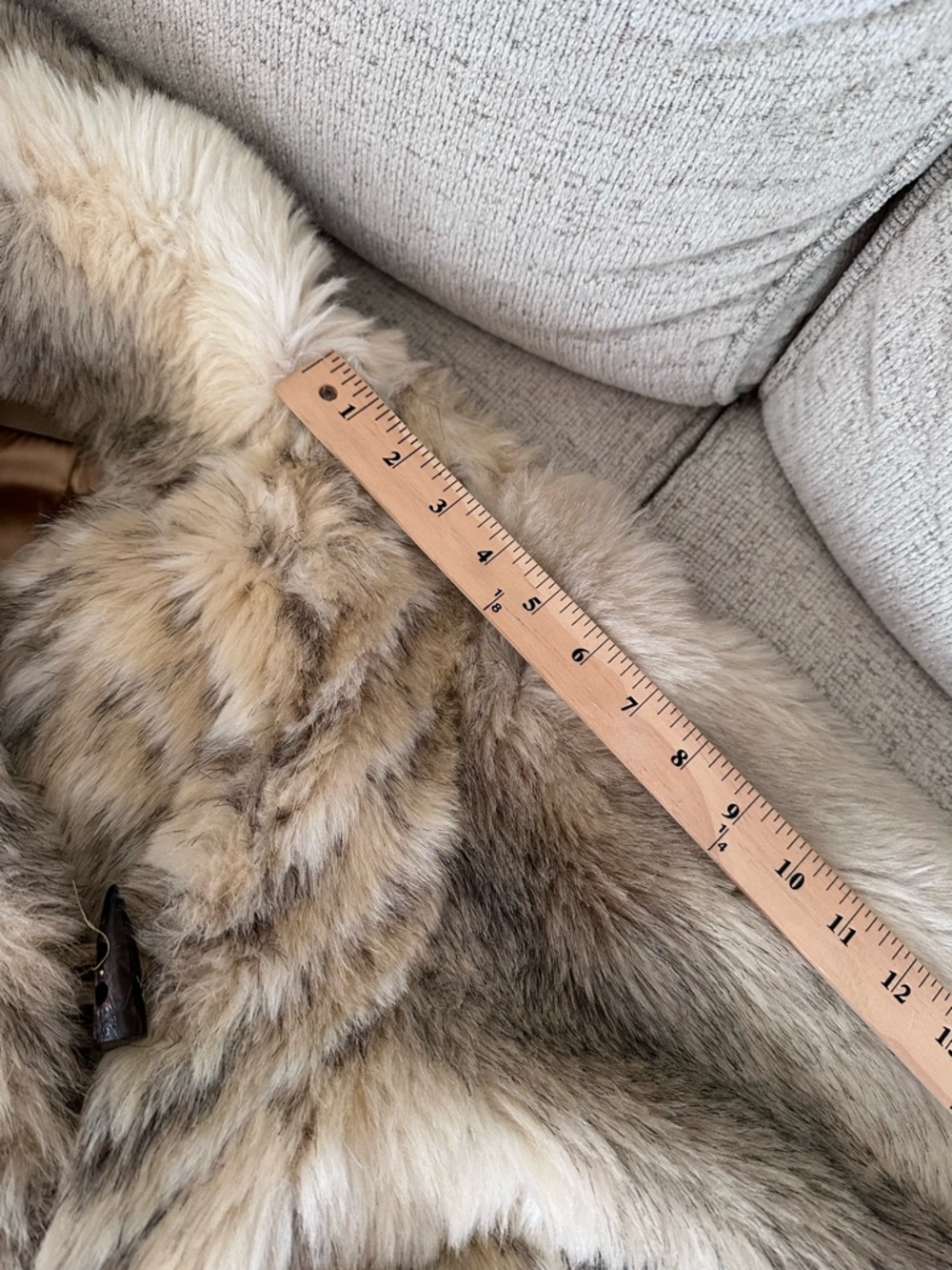 Vintage Faux Fur Coat Hooded Brown Tan Women’s S Toggle Jacket - Picture 10 of 11